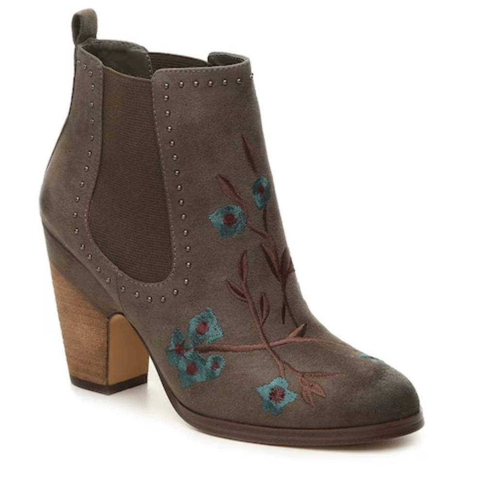 Crown Vintage Khlowi Chelsea Ankle Boot